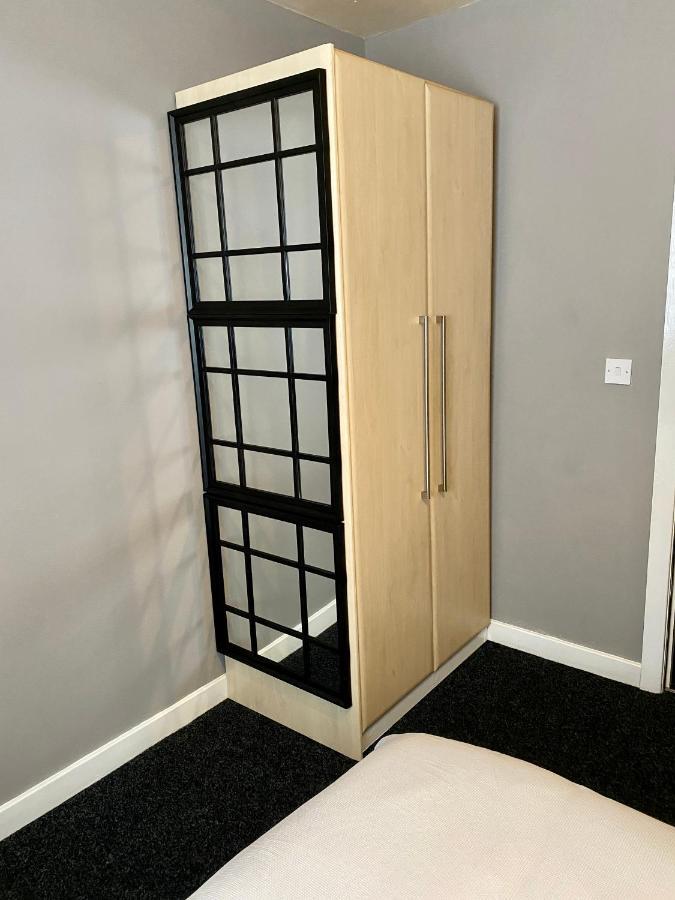 Pendle House - Apartment 3 Colwyn Bay Exteriör bild